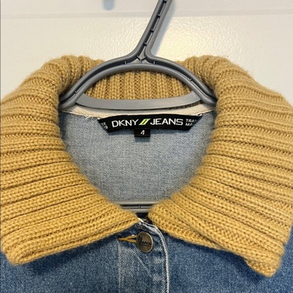 DKNY Blue Denim Jacket with Tan Collar and Embroidery - Picture 2 of 7